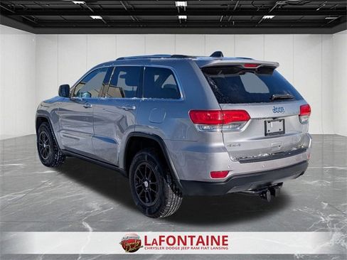 Certified 2018 Jeep Grand Cherokee Laredo image 3