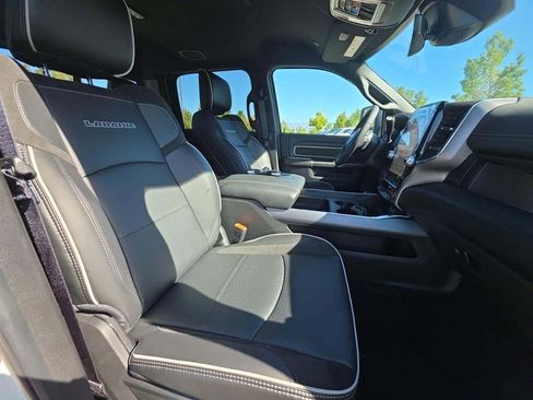 Used 2025 RAM 2500 Laramie image 14