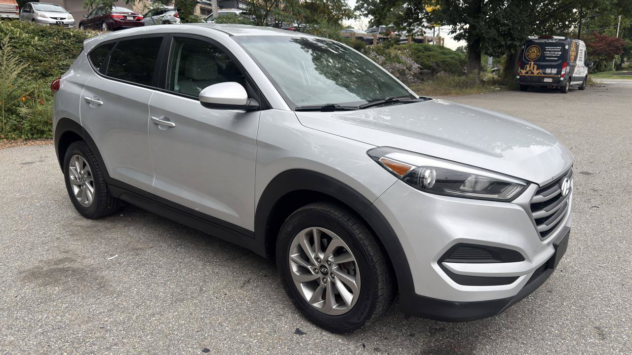 Used 2018 Hyundai Tucson SE AWD/4WD image 3