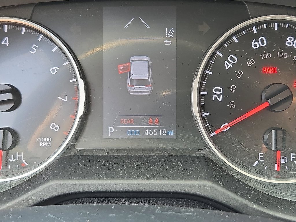 Used 2019 Toyota RAV4 LE w/ All Weather Liner Package AWD/4WD image 17