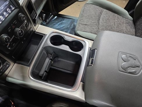 Used 2017 RAM 1500 Big Horn AWD/4WD image 23