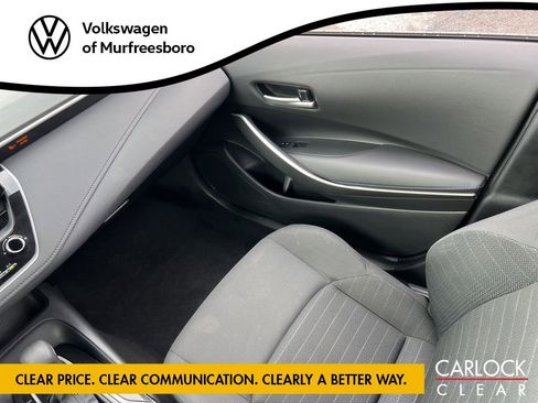 Used 2022 Toyota Corolla SE w/ SE Premium Package image 27