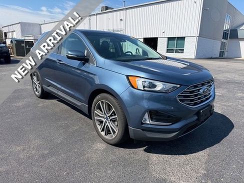 Certified 2019 Ford Edge Titanium w/ Cold Weather Package image 1