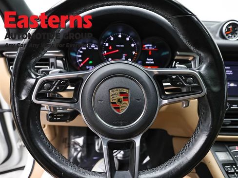 Used 2021 Porsche Macan AWD/4WD image 10