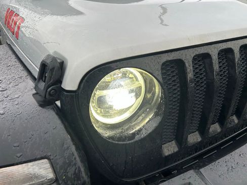 Used 2022 Jeep Wrangler Unlimited Sport image 34