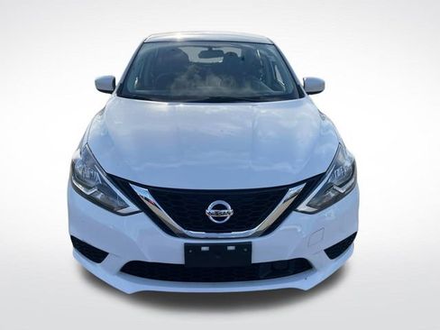Used 2019 Nissan Sentra SV image 10