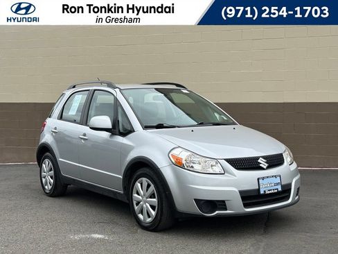 Used 2011 Suzuki SX4 Premium AWD/4WD image 1