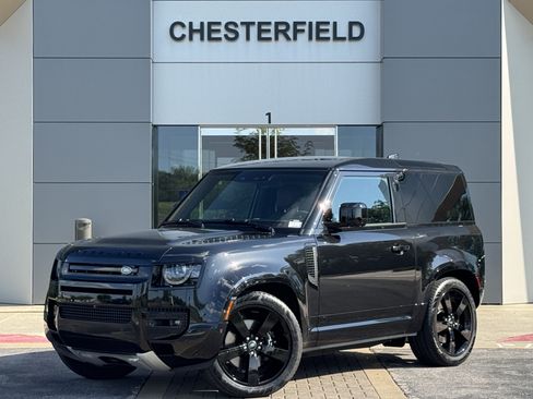 Certified 2024 Land Rover Defender 90 V8 AWD/4WD image 1