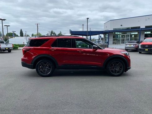 New 2025 Ford Explorer ST w/ Sun And Sound Package image 8