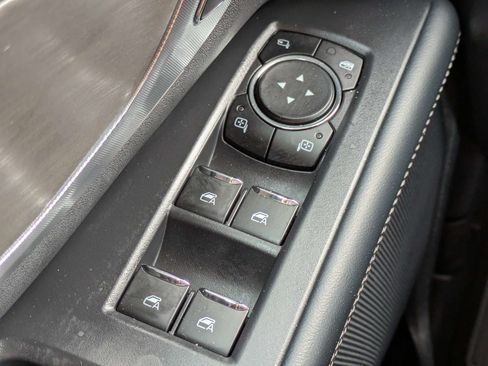 Used 2025 Ford Expedition Platinum AWD/4WD image 34