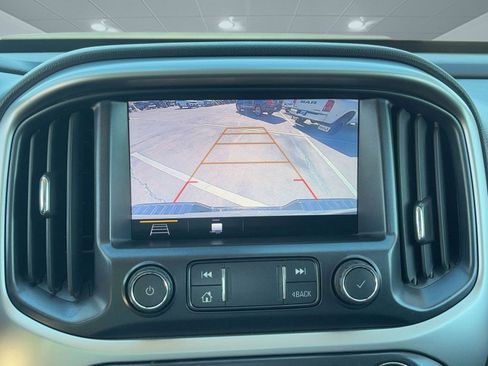 Used 2020 Chevrolet Colorado ZR2 image 24