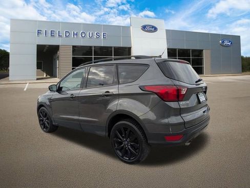 Used 2019 Ford Escape SE FWD image 18