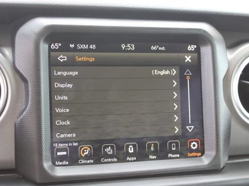Used 2023 Jeep Wrangler Unlimited Rubicon 4xe w/ Cold Weather Group AWD/4WD image 35