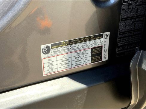 New 2026 Jaguar F-PACE R-Dynamic S image 14