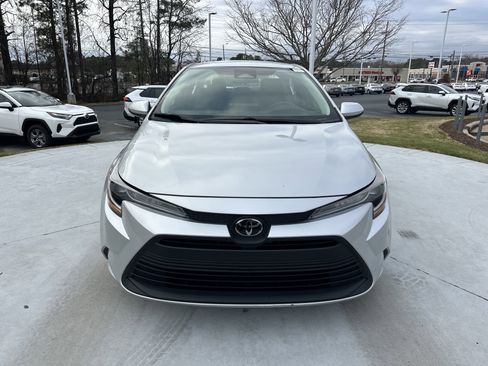 Certified 2024 Toyota Corolla LE image 3