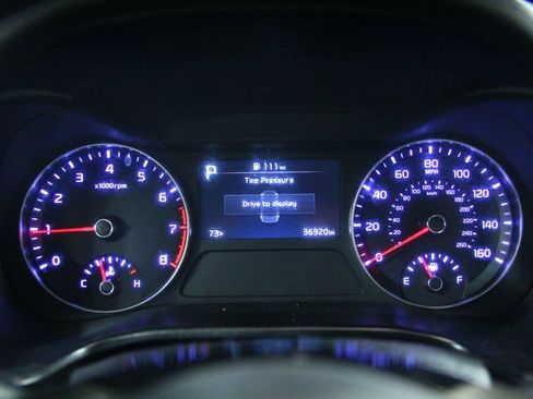 Used 2024 Kia Forte LXS w/ LXS Technology Package FWD image 13