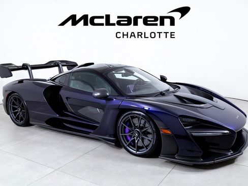 Used 2019 McLaren Senna RWD image 2