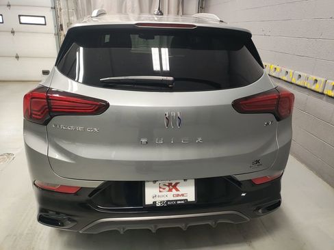 Used 2024 Buick Encore GX Sport Touring w/ Experience Buick Package image 23