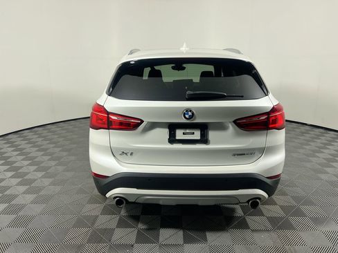 Used 2021 BMW X1 sDrive28i w/ Convenience Package image 4