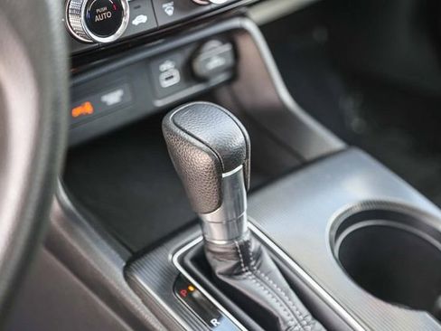 Used 2024 Honda Civic LX image 21