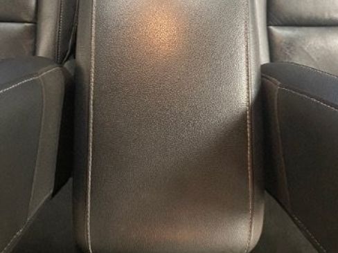 Used 2021 Chevrolet Colorado LT w/ Safety Package RWD image 25