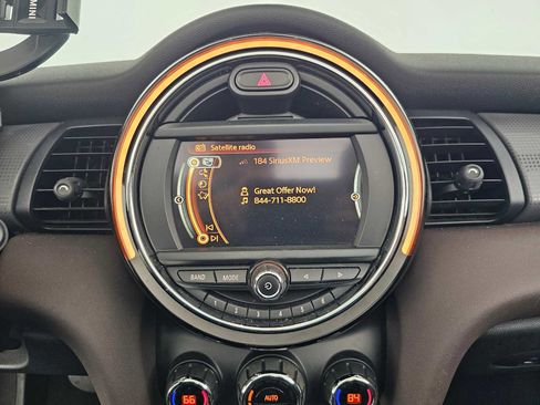 Used 2017 MINI Cooper Convertible image 23