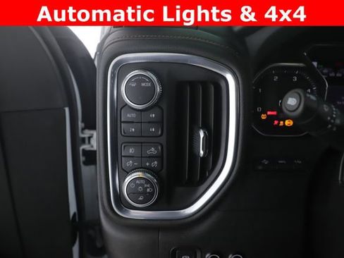 Used 2023 GMC Sierra 2500 AT4 w/ AT4 Premium Plus Package AWD/4WD image 22