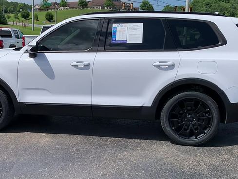 Used 2021 Kia Telluride EX w/ EX Premium Package AWD/4WD image 2