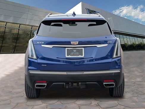 Certified 2025 Cadillac XT5 Sportv w/ Technology Package image 4