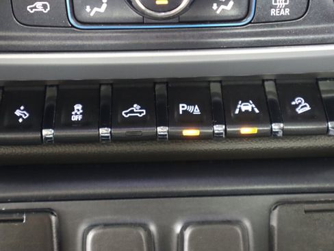 Used 2018 GMC Sierra 1500 SLT image 26