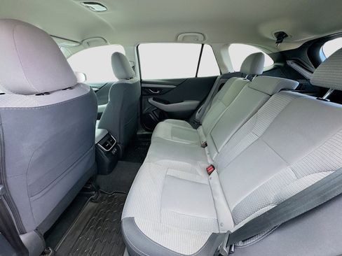 Used 2022 Subaru Outback Premium AWD/4WD image 15