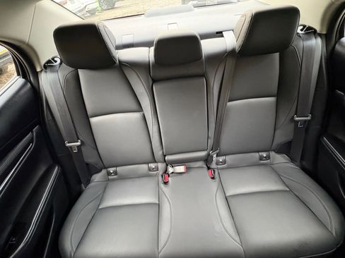 Used 2025 MAZDA MAZDA3 s image 39