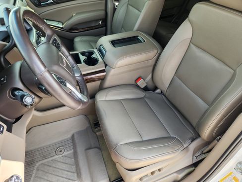 Used 2018 GMC Yukon SLT w/ Open Road Package RWD image 14
