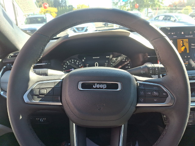 Certified 2024 Jeep Compass Limited AWD/4WD image 18