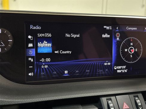 Used 2021 Lexus ES 300h w/ Premium Package image 13