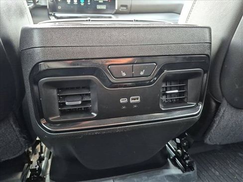 Used 2024 GMC Sierra 2500 AT4X w/ AT4X AEV Edition AWD/4WD image 16
