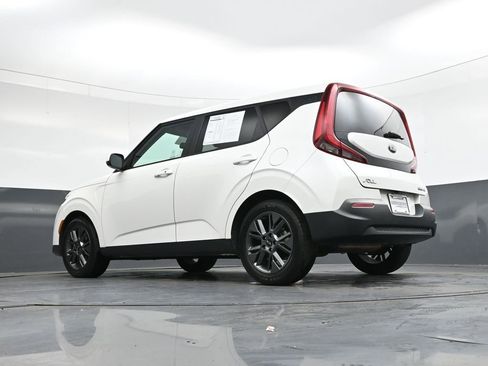 Used 2021 Kia Soul EX image 35