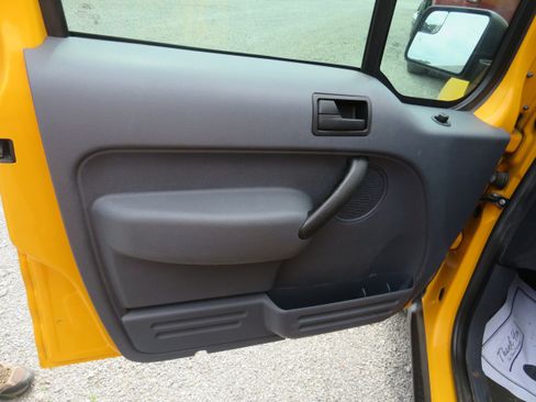 Used 2011 Ford Transit Connect XLT image 14