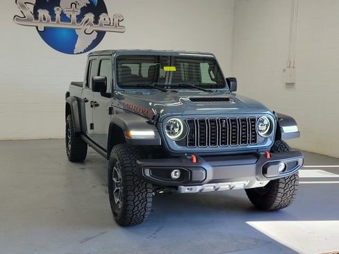 Used 2025 Jeep Gladiator Mojave w/ Safety Group image 3
