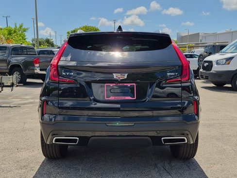 Used 2023 Cadillac XT4 Luxury w/ Driver Awareness Package FWD image 6