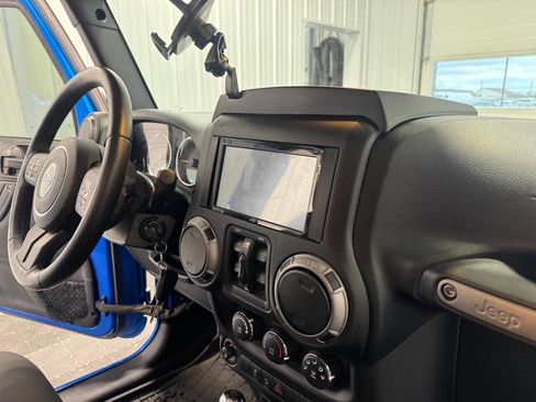 Used 2016 Jeep Wrangler Unlimited Sport w/ Quick Order Package 24S image 19