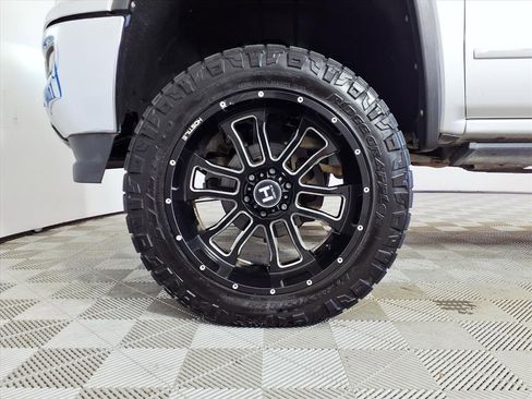 Used 2017 GMC Sierra 1500 SLT image 8