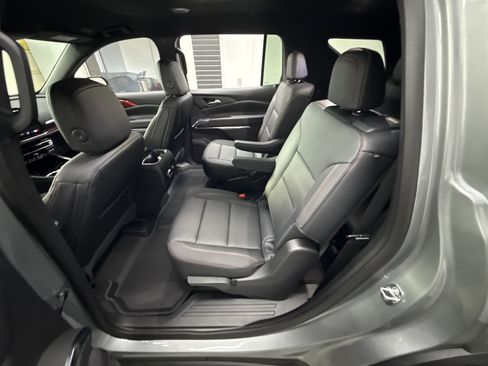 Used 2026 Chevrolet Traverse Z71 w/ LPO, Floor Liner Package image 24