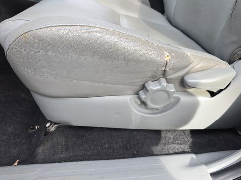 Used 2013 Toyota Tacoma PreRunner w/ Limited Pkg image 26