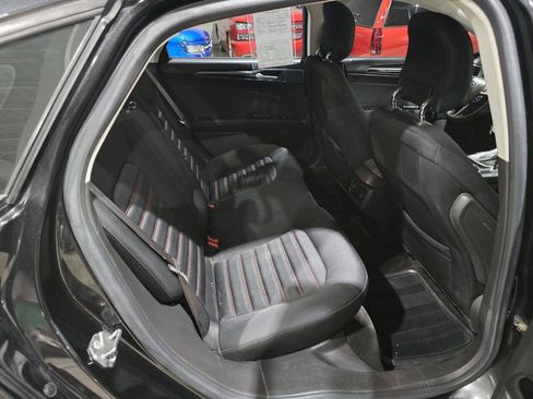 Used 2013 Ford Fusion SE FWD image 29