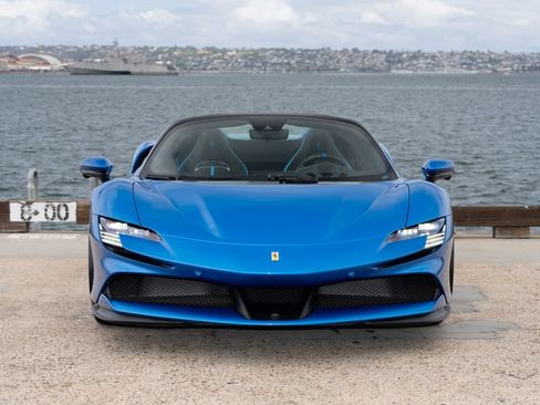 Used 2024 Ferrari SF90 Spider AWD/4WD image 6