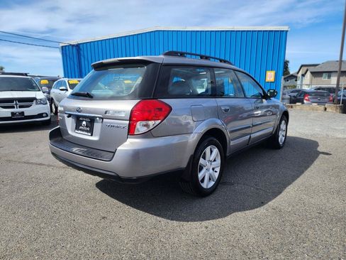 Used 2008 Subaru Outback 2.5i Limited AWD/4WD image 5