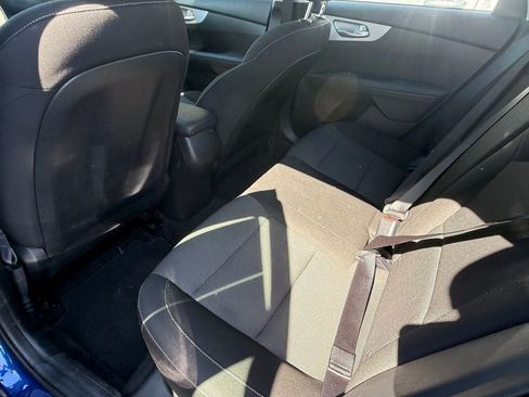 Used 2024 Kia Forte LXS w/ LXS Technology Package image 8