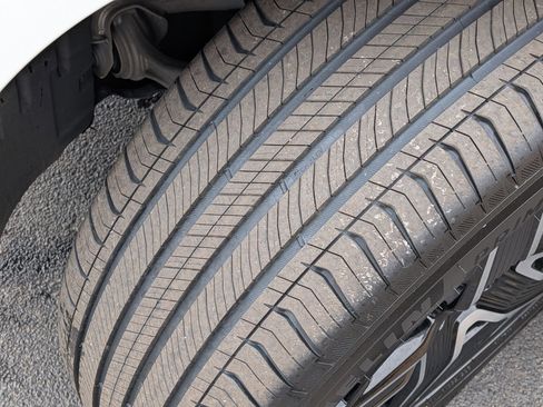 Certified 2024 Mercedes-Benz GLC 300 300 4MATIC Coupe image 12