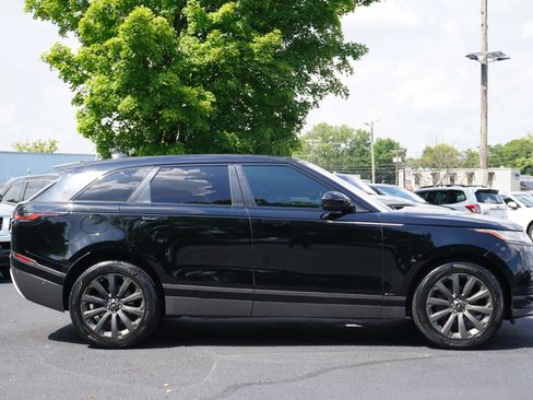 Used 2018 Land Rover Range Rover Velar R-Dynamic SE AWD/4WD image 6